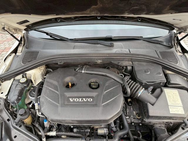 VOLVO富豪 XC60  第17張相片