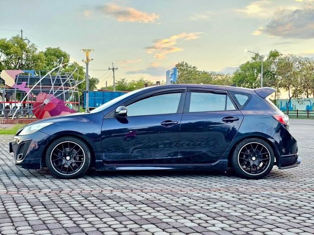 MAZDA馬自達 MAZDA 3  第3張相片