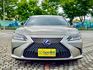 LEXUS凌志 ES300H  第2張縮圖