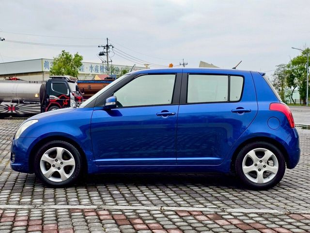 SUZUKI鈴木 SWIFT  第3張相片