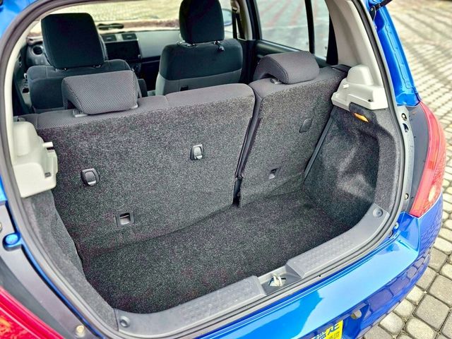 SUZUKI鈴木 SWIFT  第11張相片