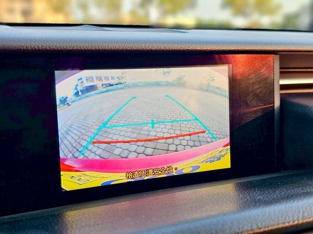 LEXUS凌志 RC200T  第17張相片