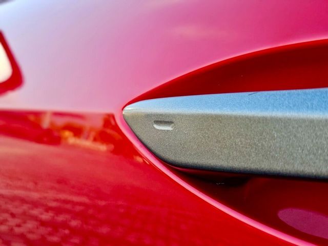 LEXUS凌志 RC200T  第20張相片