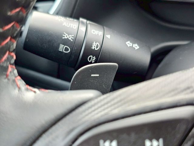 MAZDA馬自達 MAZDA 3  第14張相片