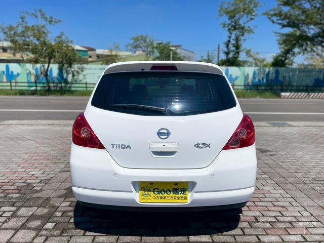 NISSAN日產 TIIDA  第4張相片