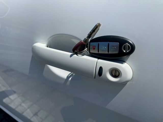 NISSAN日產 TIIDA  第11張相片