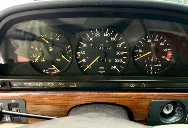 M-BENZ賓士 300SEL  第10張相片