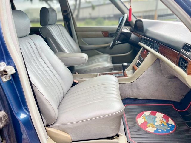 M-BENZ賓士 300SEL  第12張相片