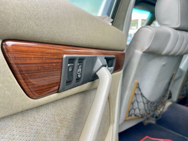 M-BENZ賓士 300SEL  第15張相片