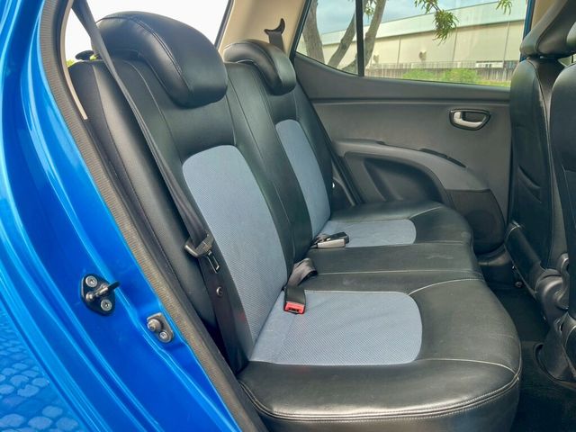 HYUNDAI現代 I10  第14張相片