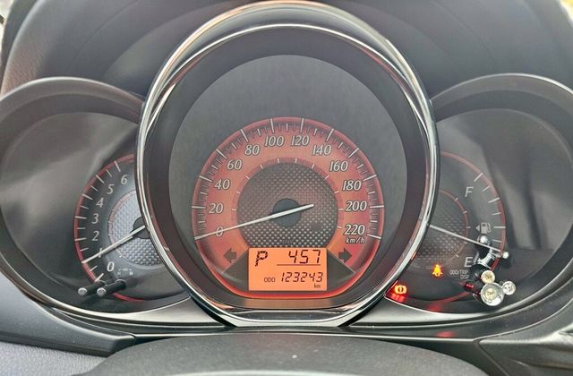 TOYOTA豐田 YARIS  第18張相片