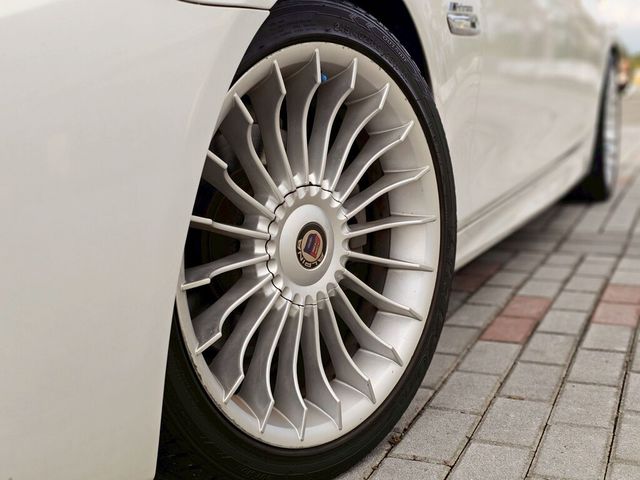 BMW寶馬 520D  第8張相片