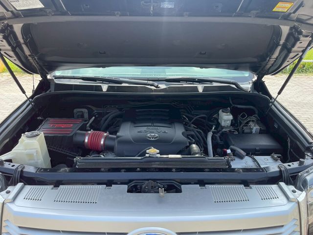 TOYOTA豐田 TUNDRA  第6張相片