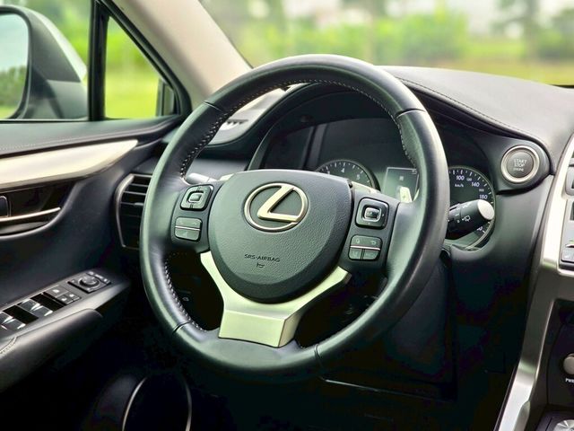 LEXUS凌志 NX200  第5張相片