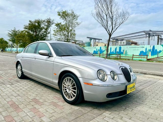 JAGUAR捷豹 S-TYPE  第7張相片