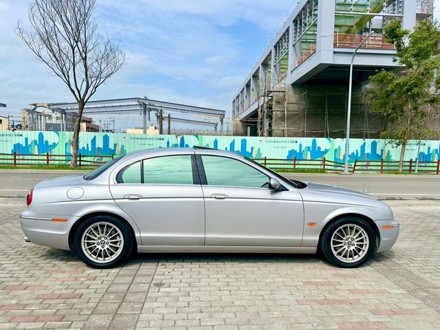 JAGUAR捷豹 S-TYPE  第9張相片