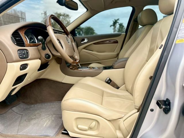 JAGUAR捷豹 S-TYPE  第12張相片