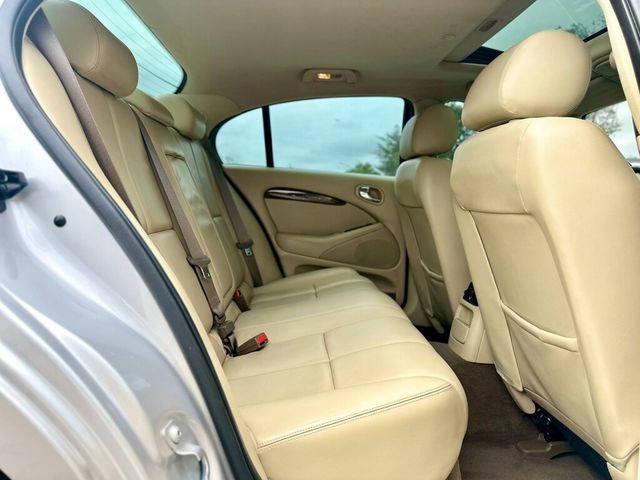 JAGUAR捷豹 S-TYPE  第14張相片