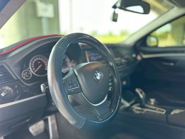 BMW寶馬 528I  第10張相片