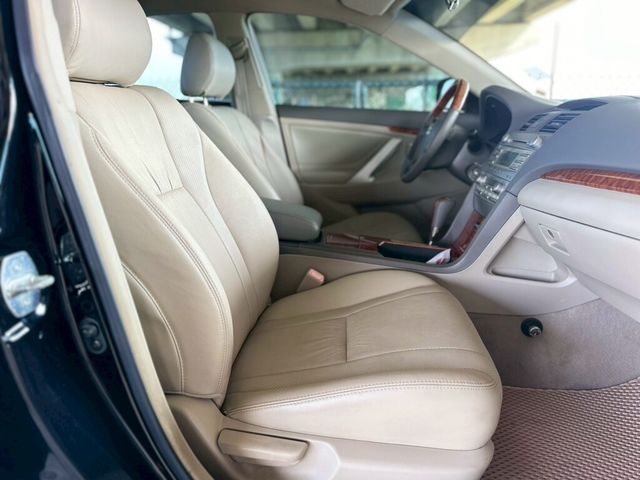 TOYOTA豐田 CAMRY  第12張相片