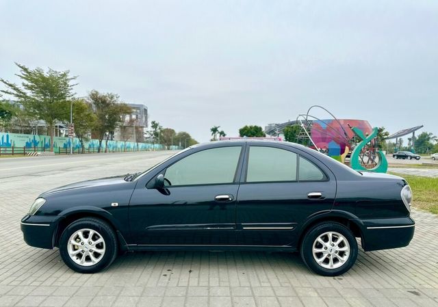 NISSAN日產 SENTRA 180  第4張相片