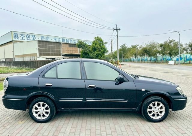 NISSAN日產 SENTRA 180  第5張相片
