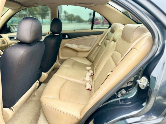 NISSAN日產 SENTRA 180  第12張相片