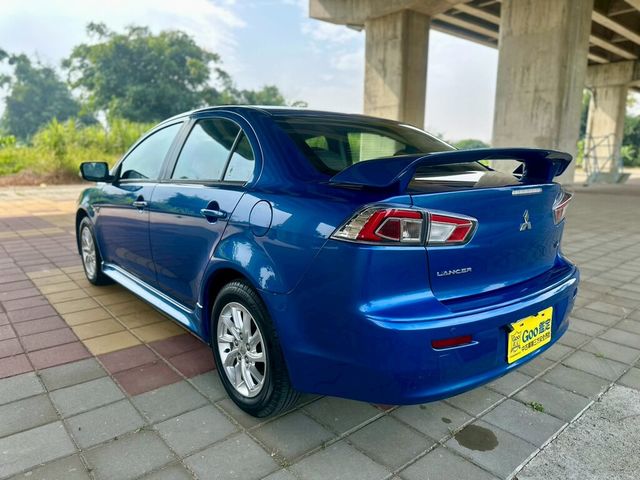 MITSUBISHI三菱 LANCER IO  第4張相片