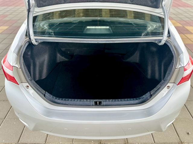 TOYOTA豐田 ALTIS  第11張相片