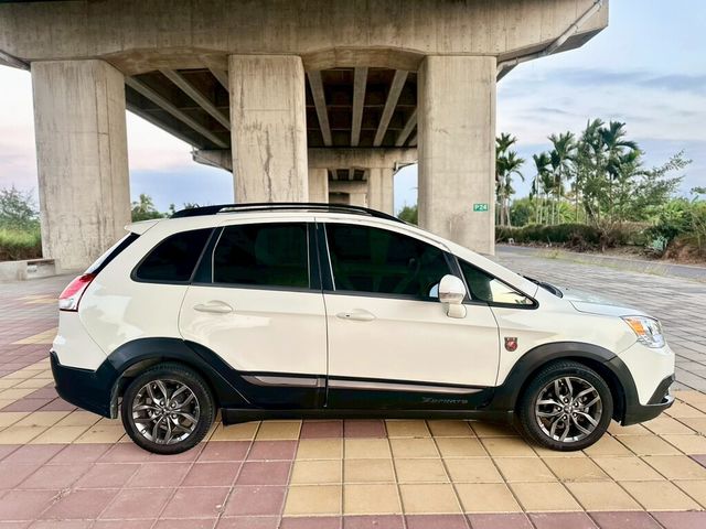 MITSUBISHI三菱 COLT PLUS  第7張相片