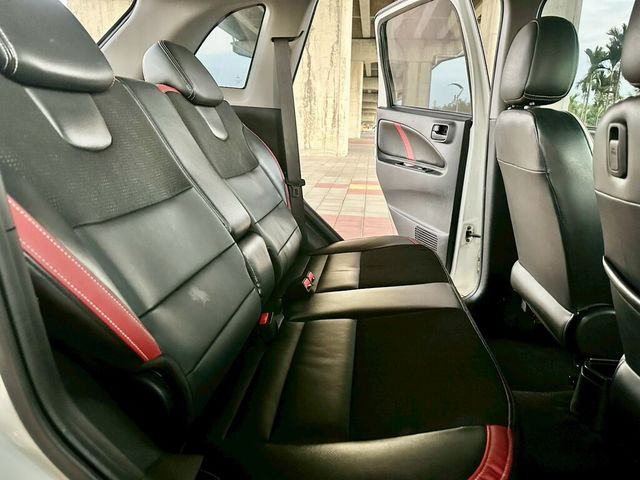 MITSUBISHI三菱 COLT PLUS  第14張相片