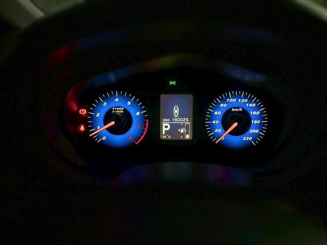 MITSUBISHI三菱 COLT PLUS  第17張相片