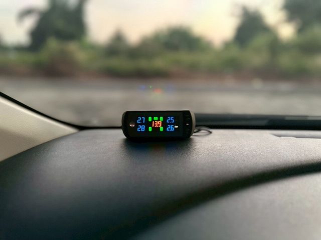 MITSUBISHI三菱 COLT PLUS  第18張相片