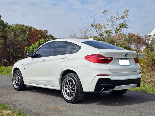 BMW寶馬 X4 XDRIVE35I  第3張相片