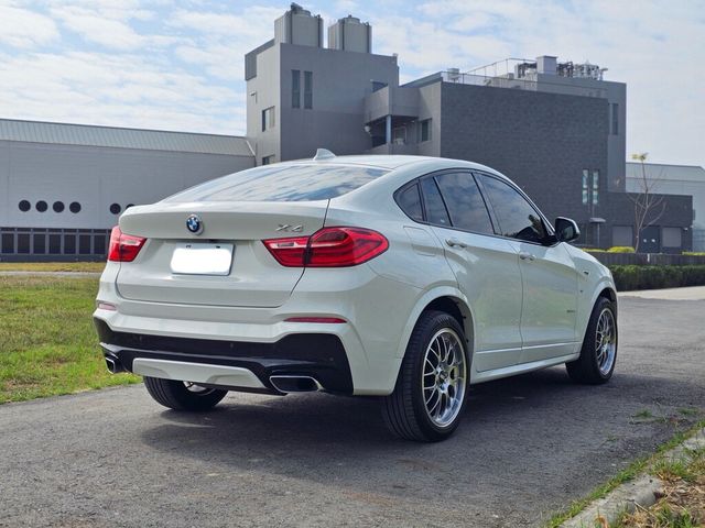 BMW寶馬 X4 XDRIVE35I  第5張相片