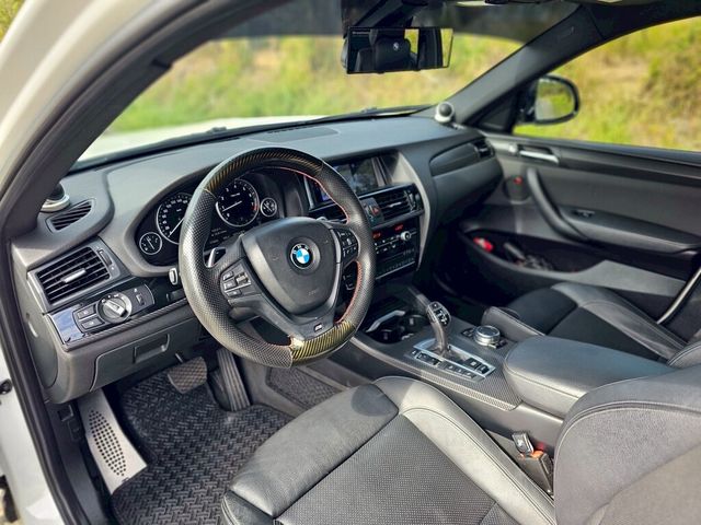 BMW寶馬 X4 XDRIVE35I  第7張相片