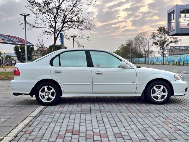 HONDA本田 CIVIC  第6張相片