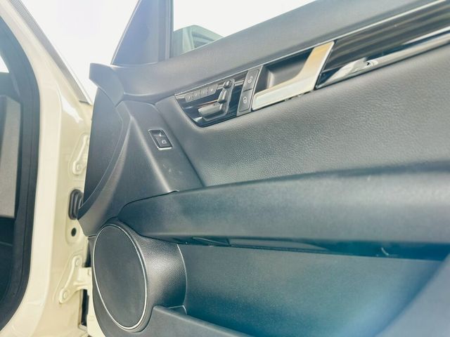 M-BENZ賓士 C200  第18張相片