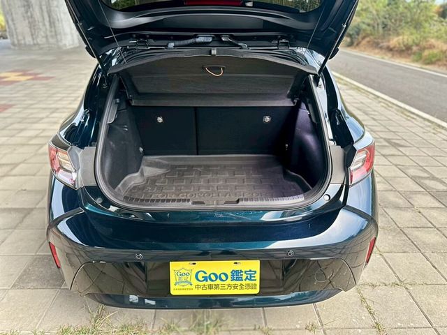 TOYOTA豐田 COROLLA SPORT  第9張相片