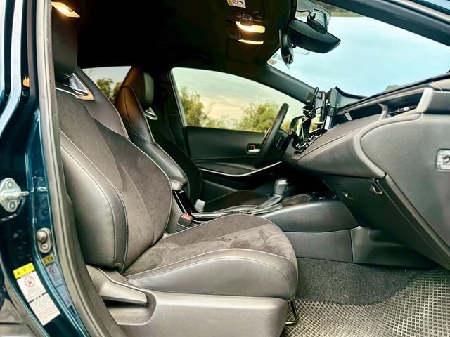 TOYOTA豐田 COROLLA SPORT  第12張相片