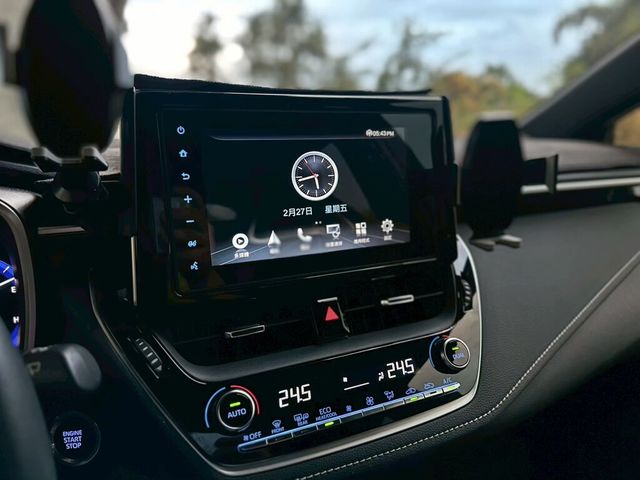 TOYOTA豐田 COROLLA SPORT  第18張相片