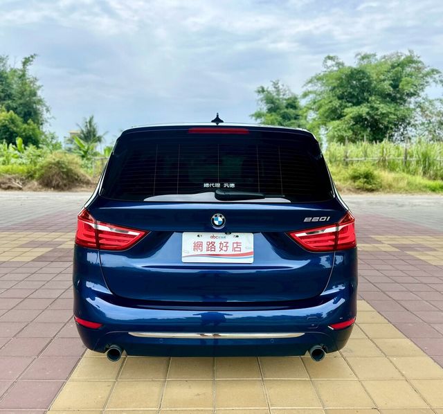 BMW寶馬 220I  第4張相片