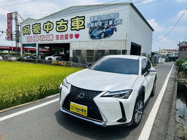 LEXUS凌志 UX200  第1張相片
