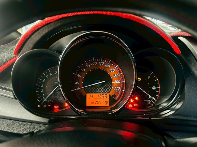 TOYOTA豐田 YARIS  第8張相片