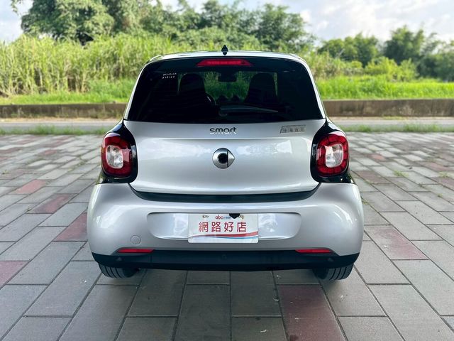 SMART斯麥特 FORFOUR  第8張相片