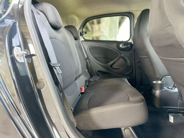 SMART斯麥特 FORFOUR  第12張相片