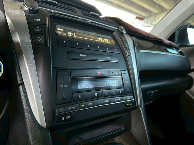 TOYOTA豐田 CAMRY  第17張相片