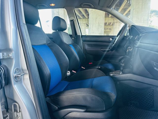VOLKSWAGEN福斯 GOLF  第14張相片