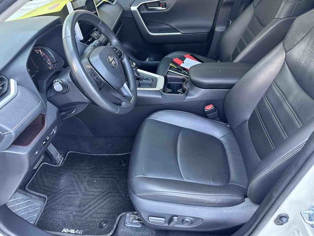 RAV4 2.0  第8張相片