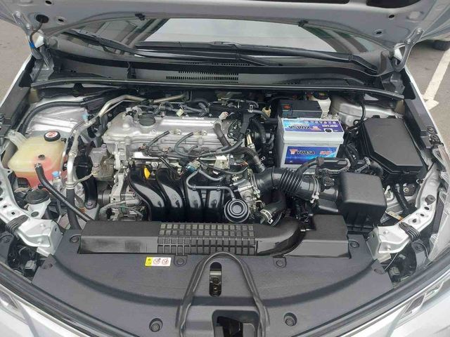 ALTIS 1.8  第10張相片